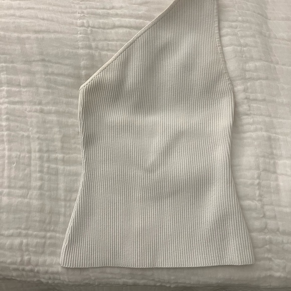 Aritzia Babaton Sculpt Knit One-Shoulder Tank in White Size XS - Picture 3 of 7
